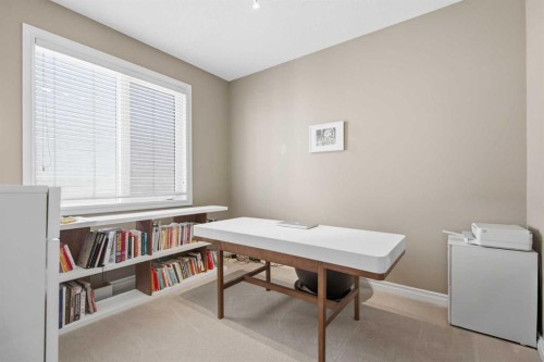 36 Hampstead Hill Nw, Calgary, AB - Indoor