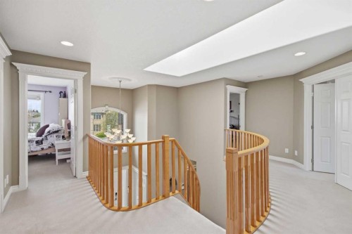 36 Hampstead Hill Nw, Calgary, AB - Indoor Photo Showing Other Room