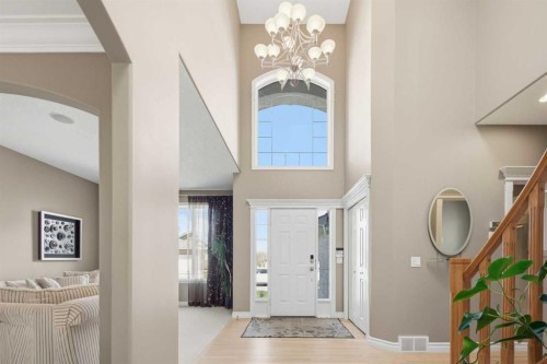 36 Hampstead Hill Nw, Calgary, AB - Indoor Photo Showing Other Room