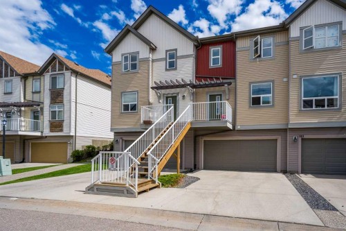 187 Copperstone Cove Se, Calgary, AB 