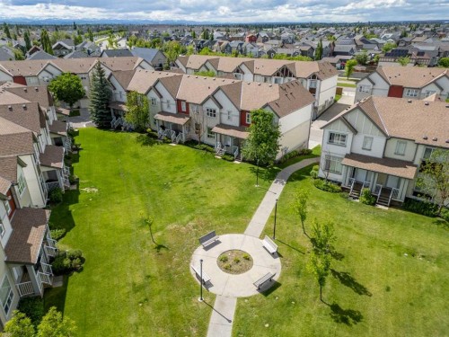 187 Copperstone Cove Se, Calgary, AB 