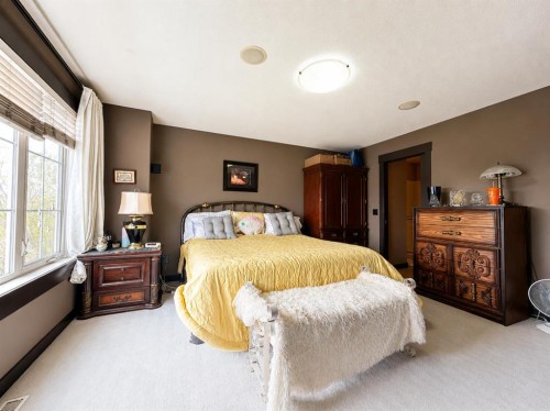 288 Rainbow Falls Drive, Chestermere, AB - Indoor Photo Showing Bedroom