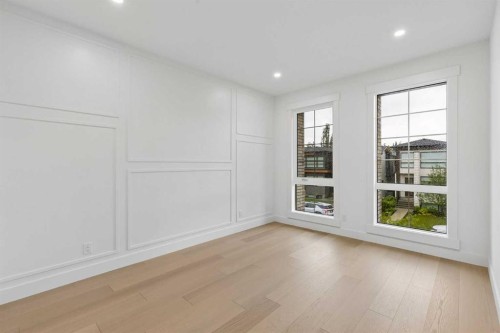 1807 Broadview Road Nw, Calgary, AB - Indoor Photo Showing Other Room