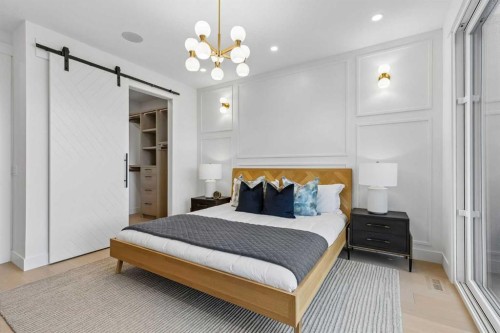 1807 Broadview Road Nw, Calgary, AB - Indoor Photo Showing Bedroom