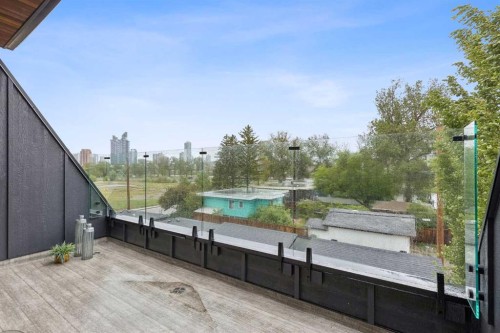 1807 Broadview Road Nw, Calgary, AB - Outdoor