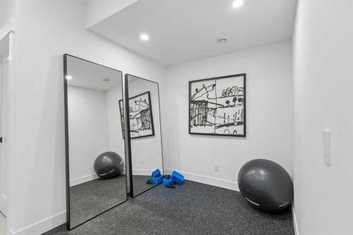 1807 Broadview Road Nw, Calgary, AB - Indoor