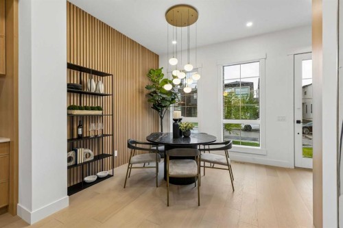 1807 Broadview Road Nw, Calgary, AB - Indoor