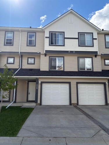 158 Everhollow Heights Sw, Calgary, AB - Outdoor With Facade