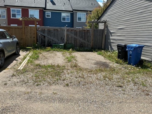 422 Legacy Village Way Se, Calgary, AB - Outdoor