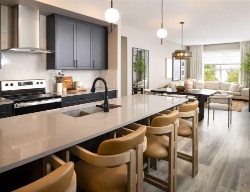 817 Marine Drive Se, Calgary, AB - Indoor Photo Showing Kitchen With Stainless Steel Kitchen With Double Sink With Upgraded Kitchen