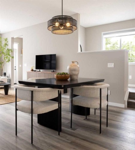 817 Marine Drive Se, Calgary, AB - Indoor Photo Showing Dining Room