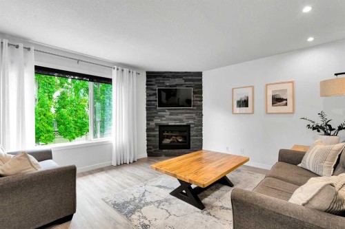 272 Douglas Glen Boulevard Se, Calgary, AB 