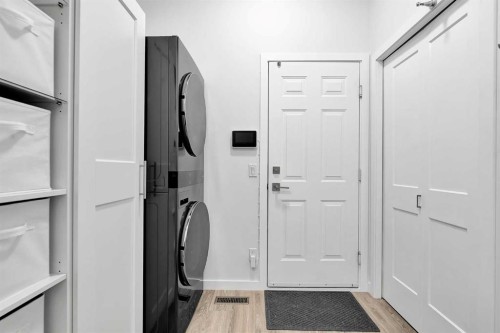 272 Douglas Glen Boulevard Se, Calgary, AB 