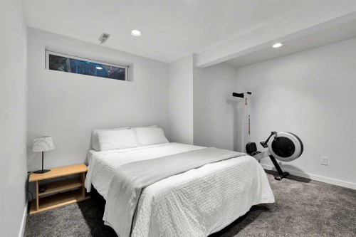 272 Douglas Glen Boulevard Se, Calgary, AB 