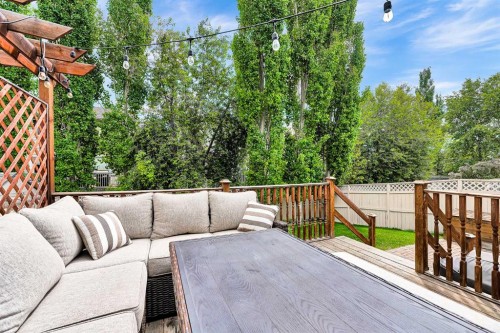 272 Douglas Glen Boulevard Se, Calgary, AB 