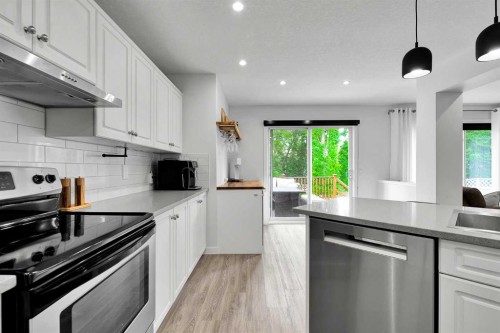 272 Douglas Glen Boulevard Se, Calgary, AB 