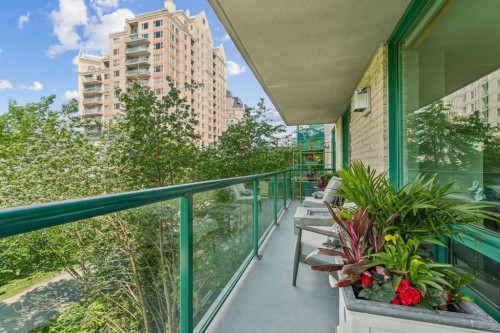 303-837 2 Avenue Sw, Calgary, AB - Outdoor With Balcony