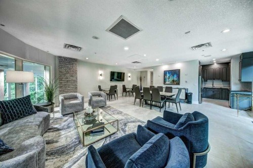303-837 2 Avenue Sw, Calgary, AB - Indoor Photo Showing Living Room
