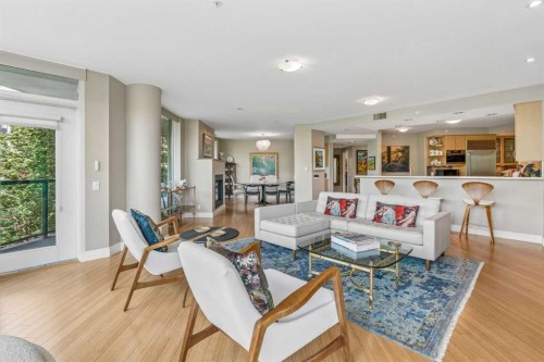 303-837 2 Avenue Sw, Calgary, AB - Indoor Photo Showing Living Room