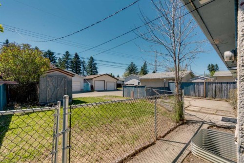 5203 Memorial Drive Se, Calgary, AB - Outdoor