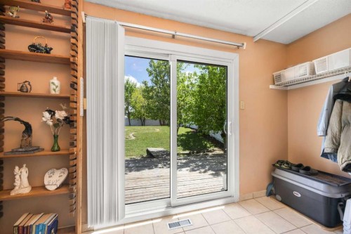 41 Castleglen Road Ne, Calgary, AB - Indoor Photo Showing Other Room