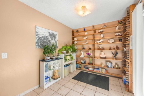 41 Castleglen Road Ne, Calgary, AB - Indoor Photo Showing Other Room