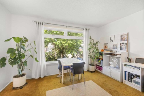 41 Castleglen Road Ne, Calgary, AB - Indoor