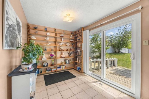 41 Castleglen Road Ne, Calgary, AB - Indoor Photo Showing Other Room