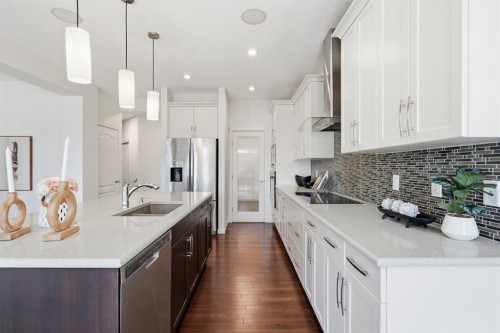 108 Evansborough Crescent Nw, Calgary, AB 