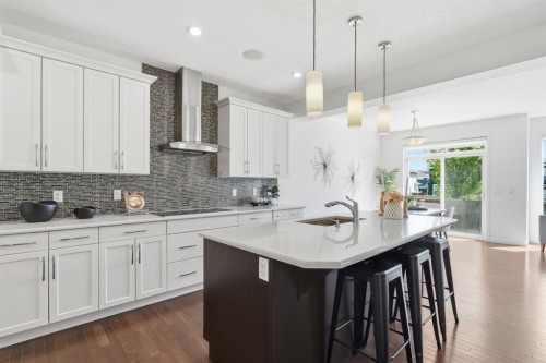 108 Evansborough Crescent Nw, Calgary, AB 