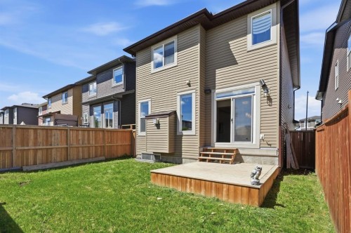 108 Evansborough Crescent Nw, Calgary, AB 