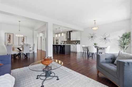 108 Evansborough Crescent Nw, Calgary, AB 