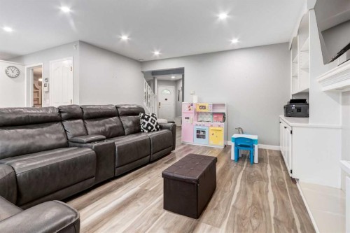 109 Shawbrooke Close Sw, Calgary, AB 