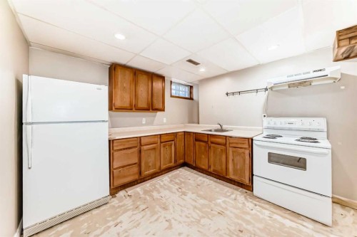 3708A Spruce Drive Sw, Calgary, AB 