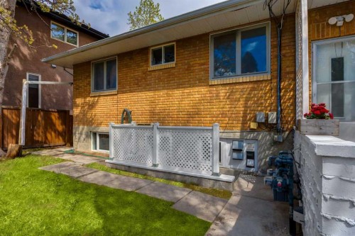 1415 43 Street Sw, Calgary, AB 