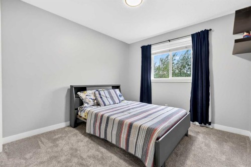 55 Hanson Way Ne, Langdon, AB 
