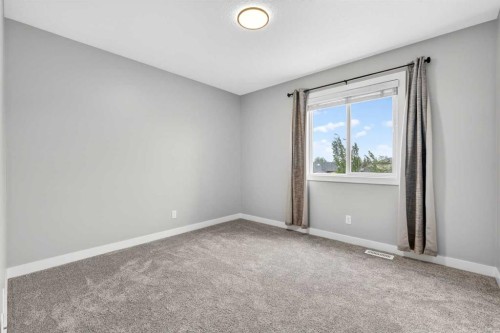 55 Hanson Way Ne, Langdon, AB 