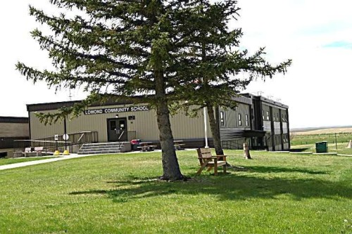 217 1 Street North, Lomond, AB 