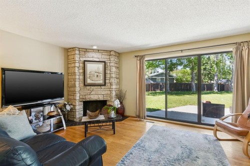 243 Silvergrove Place Nw, Calgary, AB 