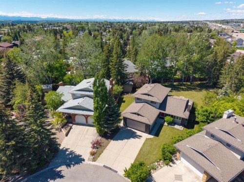 243 Silvergrove Place Nw, Calgary, AB 