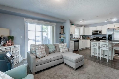 2114-755 Copperpond Boulevard Se, Calgary, AB - Indoor