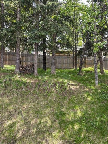 10629 104 Avenue, Grande Cache, AB - Outdoor
