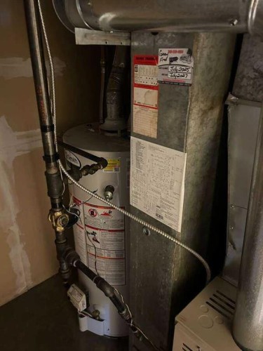 10629 104 Avenue, Grande Cache, AB - Indoor Photo Showing Basement