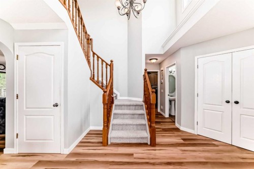 167 Fairways Close Nw, Airdrie, AB - Indoor Photo Showing Other Room