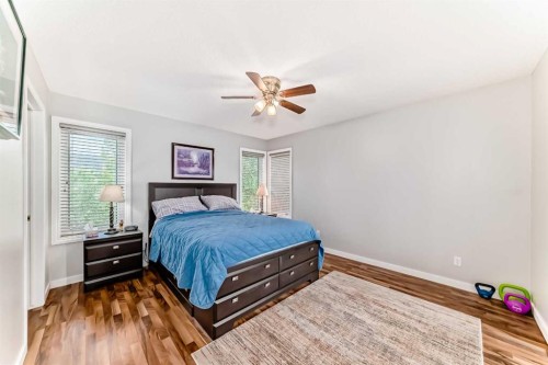 167 Fairways Close Nw, Airdrie, AB - Indoor Photo Showing Bedroom