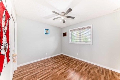 167 Fairways Close Nw, Airdrie, AB - Indoor Photo Showing Other Room