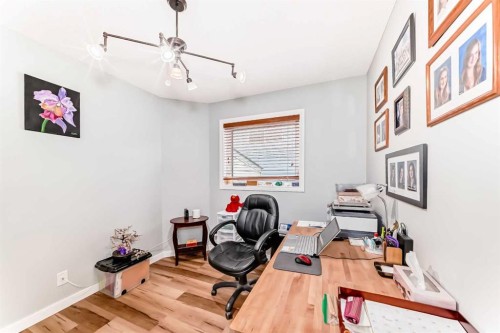 167 Fairways Close Nw, Airdrie, AB - Indoor Photo Showing Office