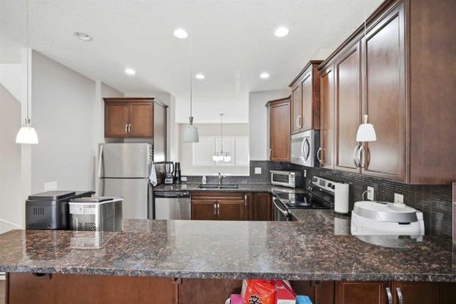 402 Wentworth Villas Sw, Calgary, AB - Indoor Photo Showing Kitchen With Stainless Steel Kitchen With Upgraded Kitchen