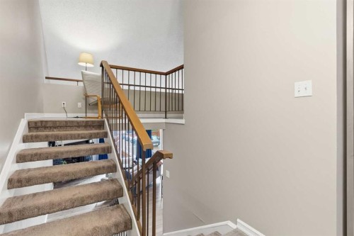 57-2225 Oakmoor Drive Sw, Calgary, AB - Indoor Photo Showing Other Room