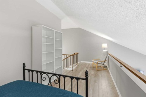 57-2225 Oakmoor Drive Sw, Calgary, AB - Indoor Photo Showing Other Room